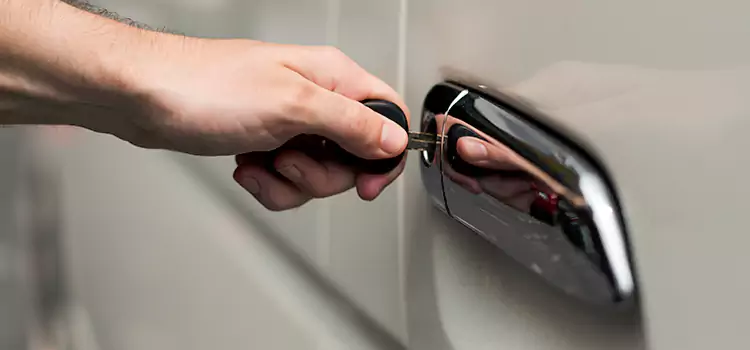 Why Choose Our Auto Locksmith Team in Oceanside, NY?